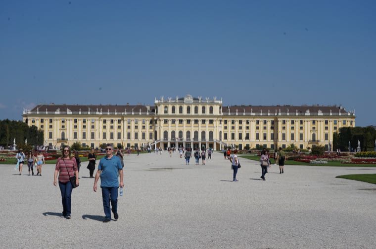 Schönbrunn Palace, Back